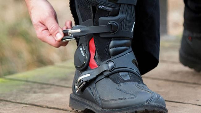 Sepatu Riding High Honda Community - Jenis-jenis Sepatu Riding Sesuai Motornya